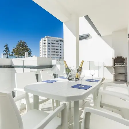 Apartment Correeira Luxury Residence T2 B - Albufeira, Pools, Wifi, Bbq, Beach